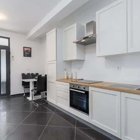 Apartman Adriana Póla