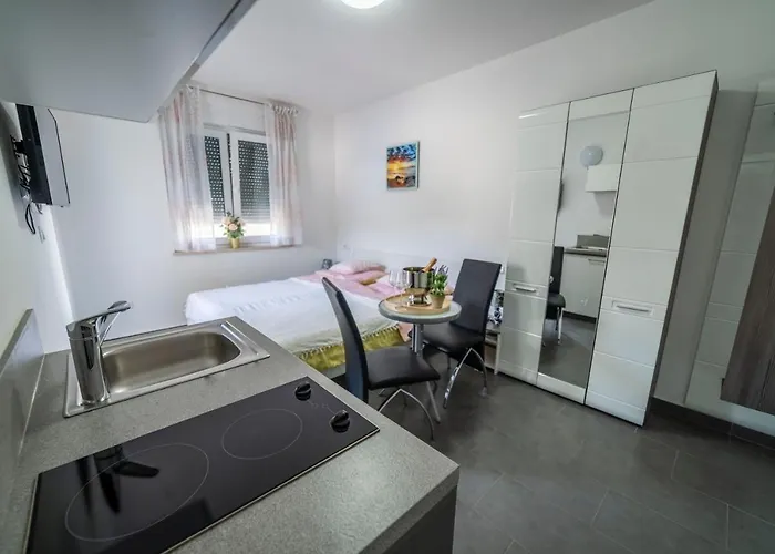 Adriana Apartman Pula